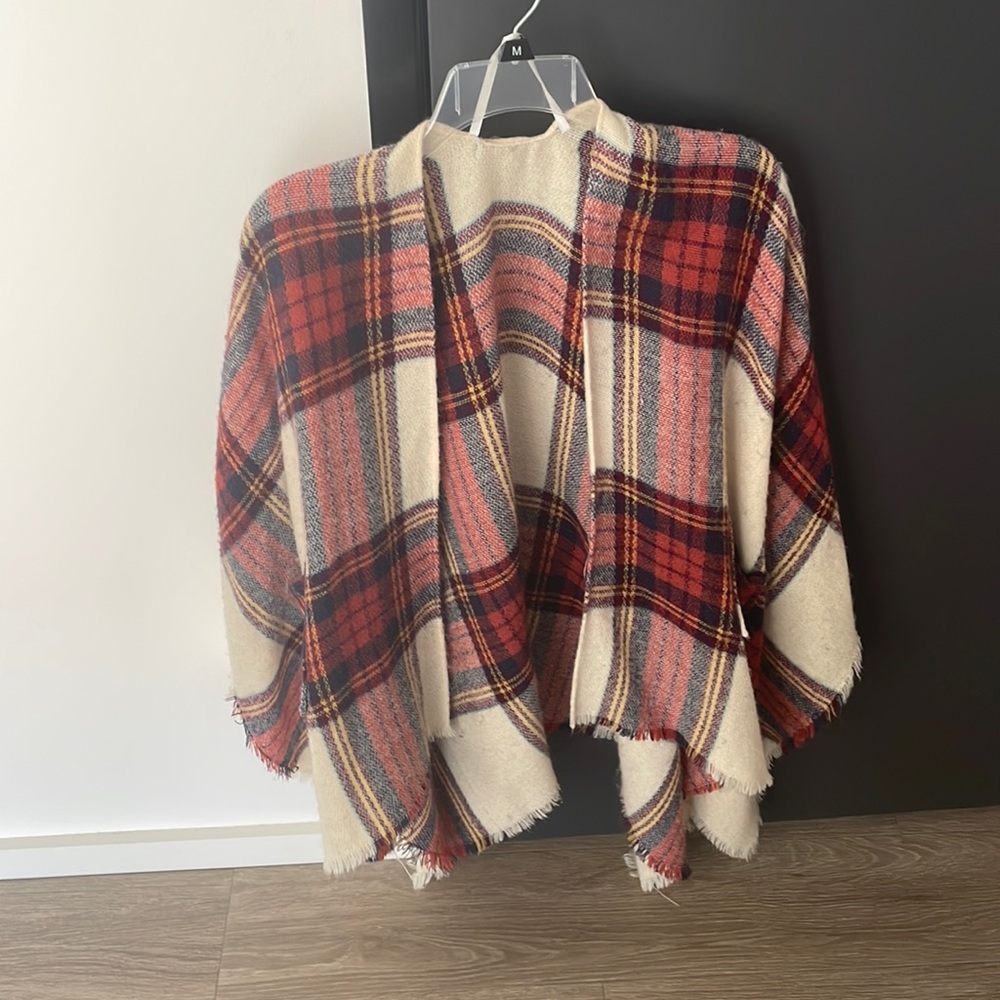 Francesca plaid poncho with pockets